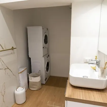 Apartment We - Prada Luxury Mailand