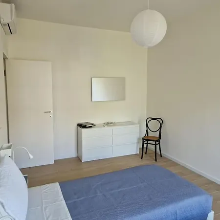Casa Cecilia * ميلان