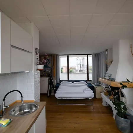 Апартаменты Loft Con Magnifica Terrazza In Zona Affori