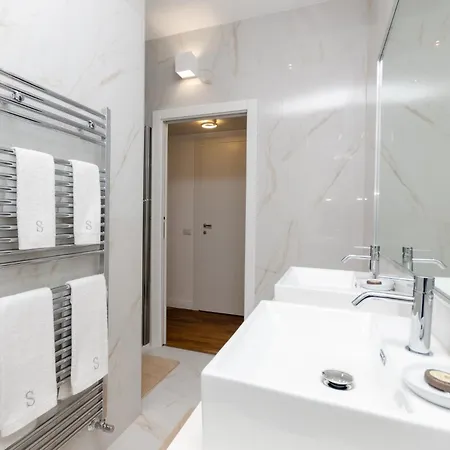 Seveso 35 Apartment *