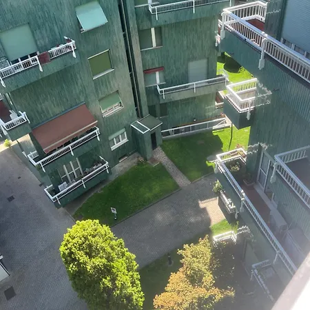 Happy House Daire Milano