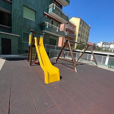 Happy House * Milano