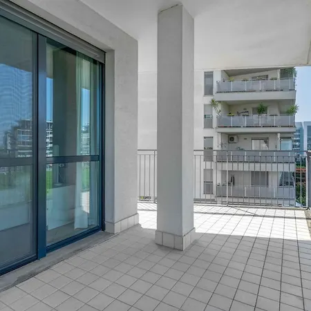 Santa Giulia - Futurismo 17 Milano