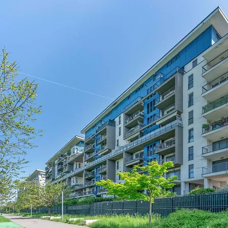 Santa Giulia - Futurismo 17 * Милан