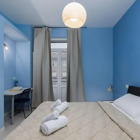 Deluxe With Free Wifi And Netflix Apartment *