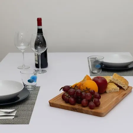 Apartment Deluxe With Free Wifi And Netflix Mailand