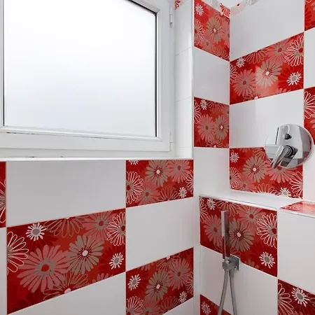 Apartment Deluxe With Free Wifi And Netflix