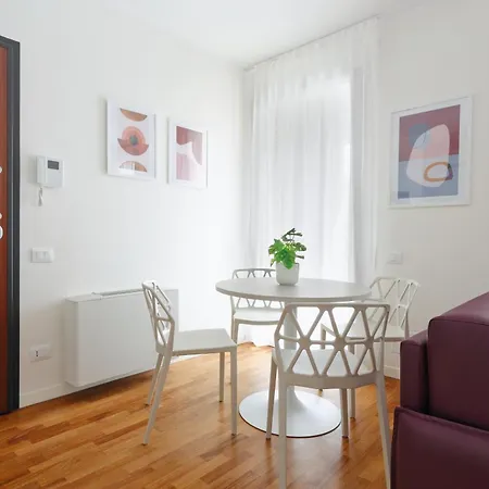 Joivy Stylish Studio, In The Heart Of Porta Nuova Milano