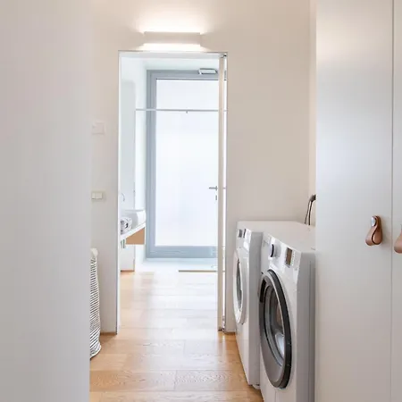 Attic La Palma - Center شقة ميلان