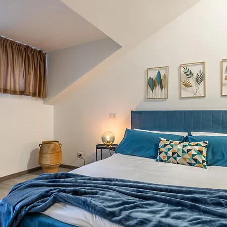 Porta Venezia Color And Design In Buenos Aires Apartment