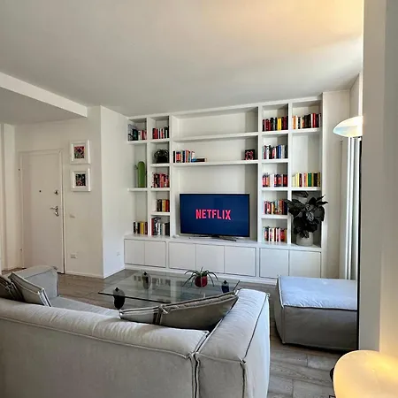 New Luxury Modern Flat In Center - Navigli/duomo Appartement