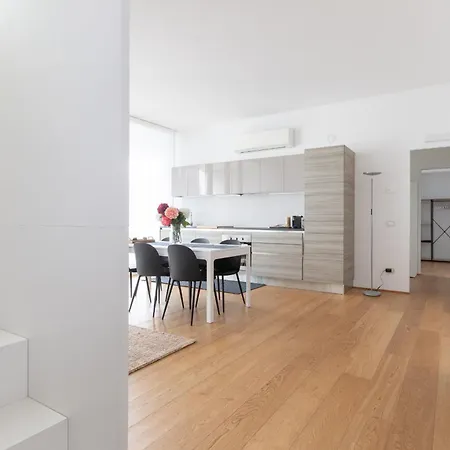 Attic La Palma - Center شقة ميلان