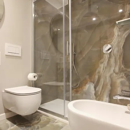 Апартаменты Duomo Dream Brothers Christian *