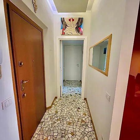 Daire Sunny's House *