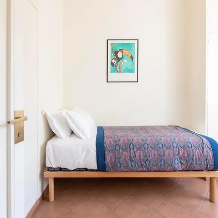 Classy Heritage Home, Center, 7 Guests شقة ميلان
