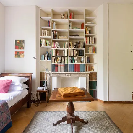 Classy Heritage Home, Center * Milánó