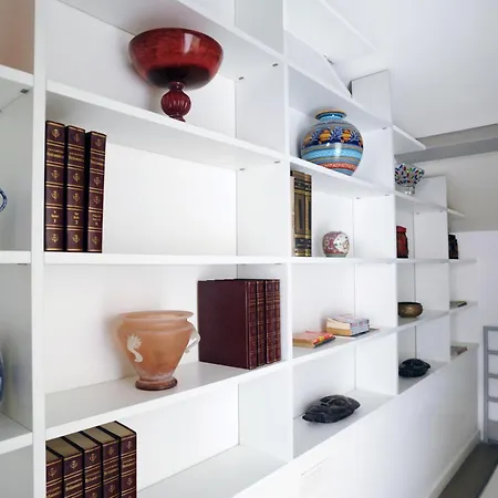 Loft Sant Ambrogio With Terrance Apartment *