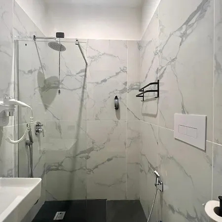Hotell Sara Milano