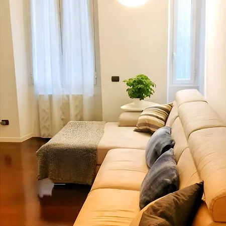 Bed & Breakfast And Porta Venezia 4*