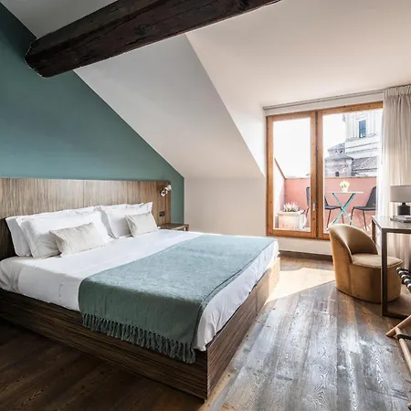 Πανσιόν Easylife - In Colonne San Lorenzo 3*