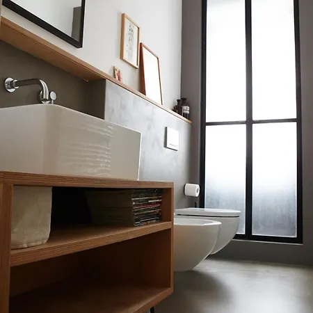 Apartment In Porta Venezia
