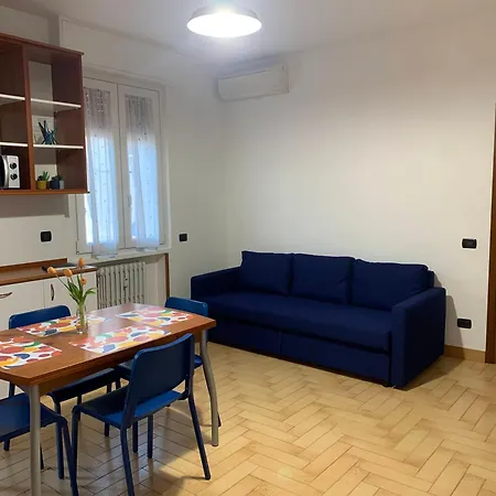 Apartamento Metro Milão