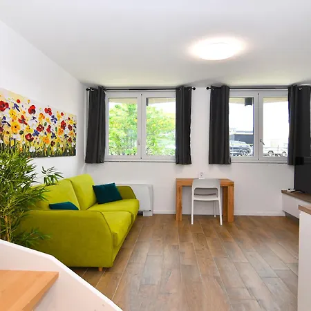 Apartamento Fond. Prada-ieo Elegante Con