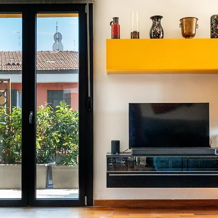 Apartment Ihost - Romilli 21