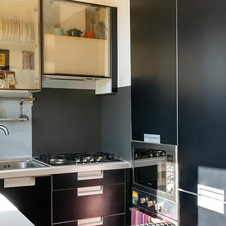 Ihost - Romilli 21 Apartment *