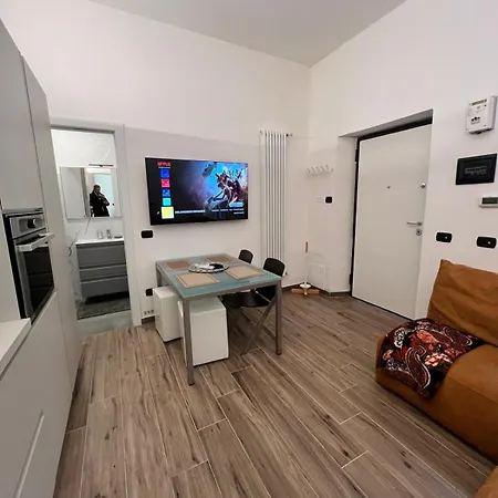 Domusmi Delfico 2 Apartment *