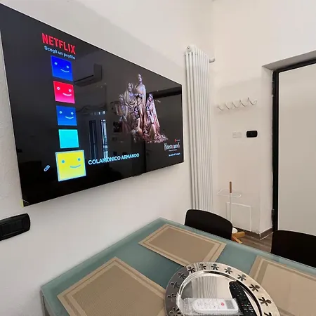 Apartment Domusmi Delfico 2 Milan