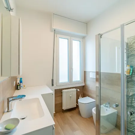 Apartment Porta Garibaldi-isola Design E Wifi Milan
