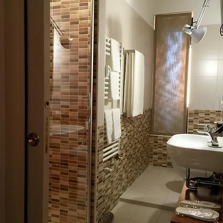 Fifty Eight Center * ميلان