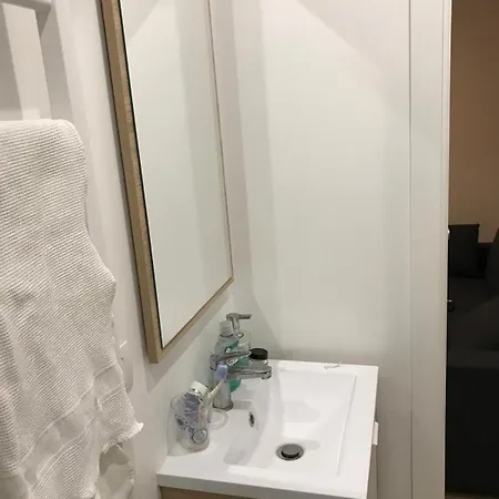 Porta Venezia Small House Milan