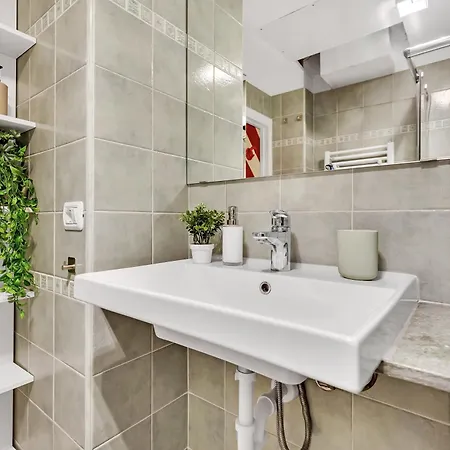 Charming And Large - 4 People - Fiera & Duomo