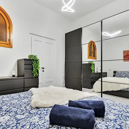 Charming And Large - 4 People - Fiera & Duomo Appartement