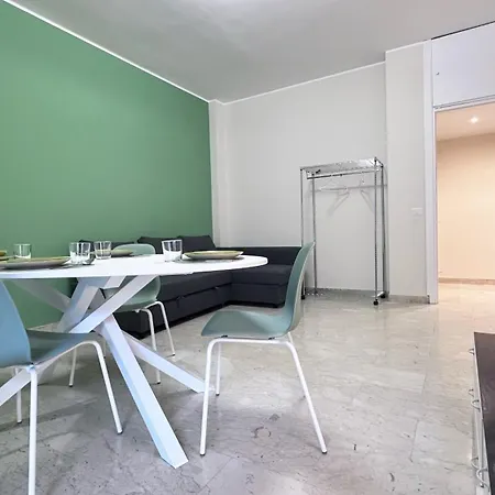 Atene House Appartament Zona Cimiano - Appartamento *