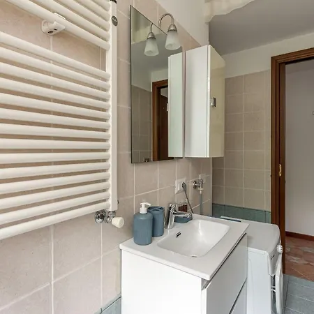Apartment Giuseppe Ripamonti Vista Parco By Halldis