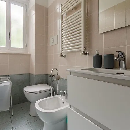 Giuseppe Ripamonti Vista Parco By Halldis Apartment *