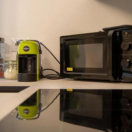 Casa Prospettiva Verde, Tra Natura E Citta