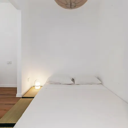 Twin - Cozy Chic In Santa Sofia Mm4