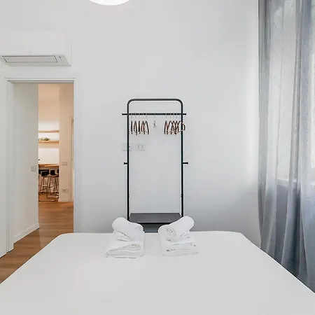 Twin - Cozy Chic In Santa Sofia Mm4