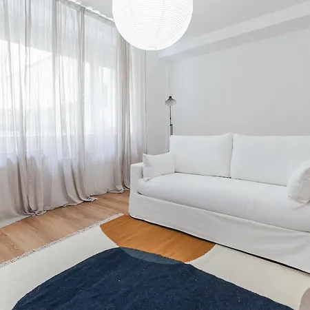 Twin - Cozy Chic In Santa Sofia Mm4