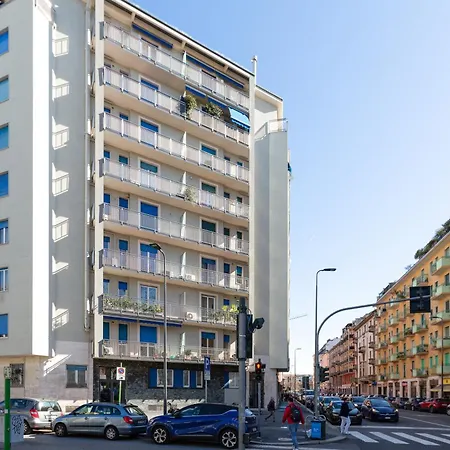Bande Nere Mm1 - Modern With Balcony! * Μιλάνο