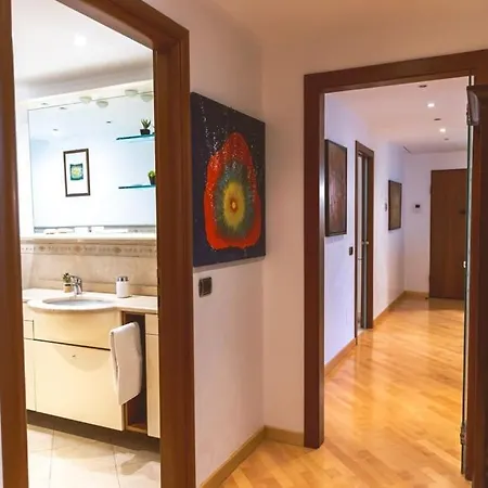 Ampia Oasi A Porta Venezia: Casa In Centro Milano