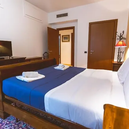 Ampia Oasi A Porta Venezia: Casa In Centro * Milano