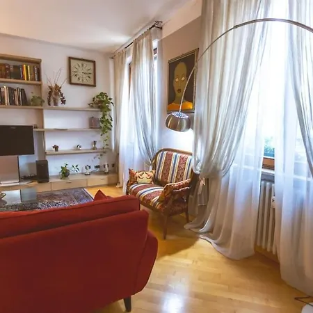 Ampia Oasi A Porta Venezia: Casa In Centro *