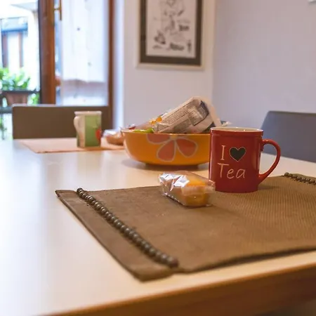 Ampia Oasi A Porta Venezia: Casa In Centro Milano