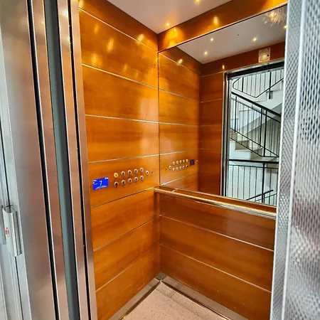 Bnbutler - Via Foppa 7 - 130 Mq In Posizione Strategica Apartman