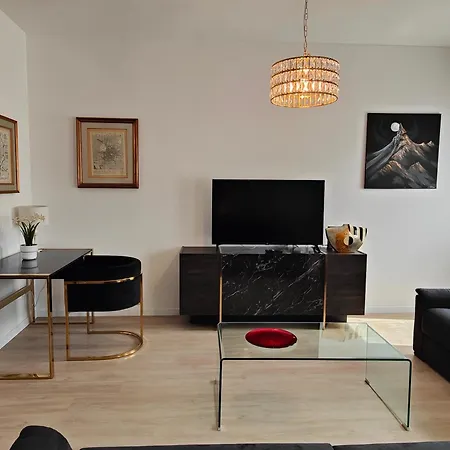 Apartman Bnbutler - Via Foppa 7 - 130 Mq In Posizione Strategica